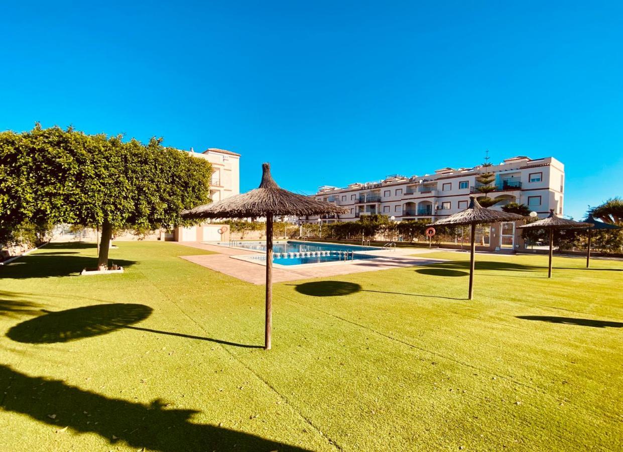 Casa Flania, Seaview, 2-Bedroom, 2-Bathroom Alicante Extérieur photo